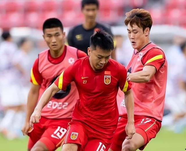 踢假球球员爆料视频播放,球员亲述惊人视频播放全程  第3张